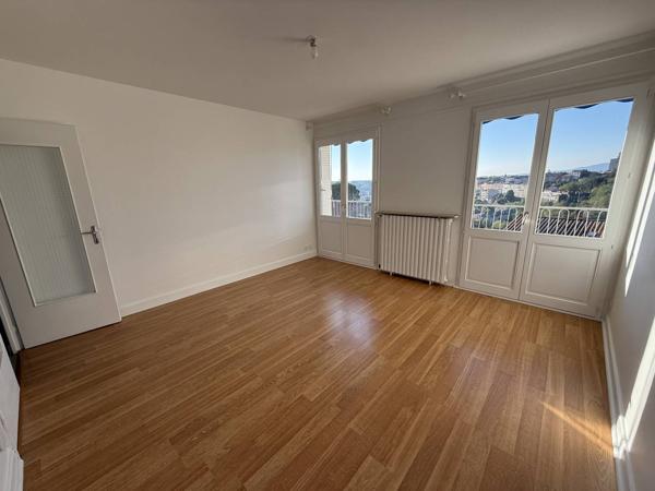 Appartement en location BEL AIR 69.11m²