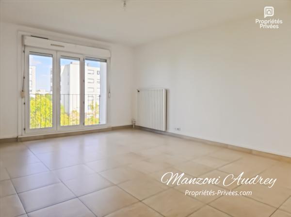 Appartement La Chapelle Saint Luc 4 pièce(s) 79 m2