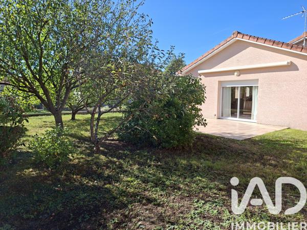 Location maison 4 pièces 83 m² Saint-Georges-de-Baroille