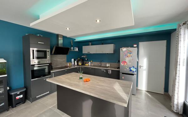 Maison à vendre    4 pièces •  Étaules