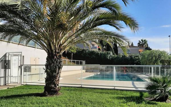 2 pièces avec jardin et piscine à Nice