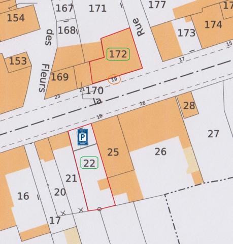 BELLE MAISON DE VILLAGE 143 M², 5 CHAMBRES, PARKING PRIVATIF ET JARDIN EN FACE.