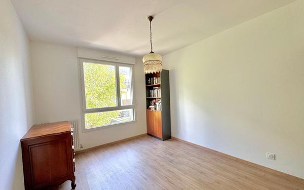 Appartement à vendre    3 pièces • 55,12 m2 Eysines