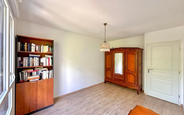 Appartement à vendre    3 pièces • 55,12 m2 Eysines