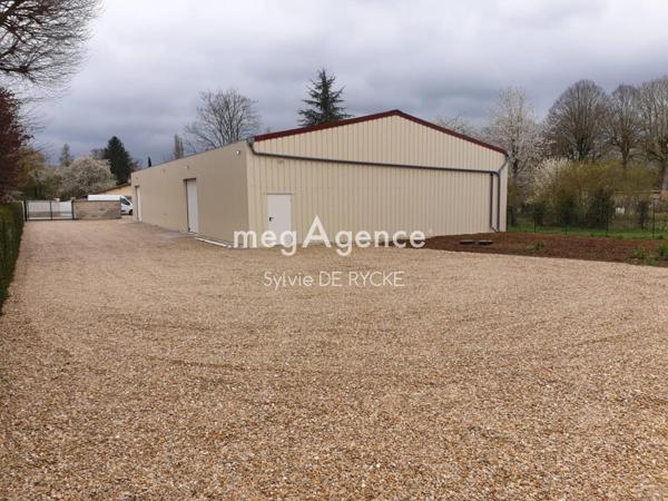 Immeuble à COURLON-SUR-YONNE, 89140 - 420m²