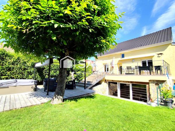 Maison de maître à deux pas du lac