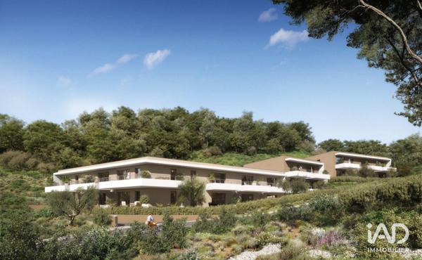 Appartement à vendre 3 pièces 66 m² La Roquette-sur-Siagne