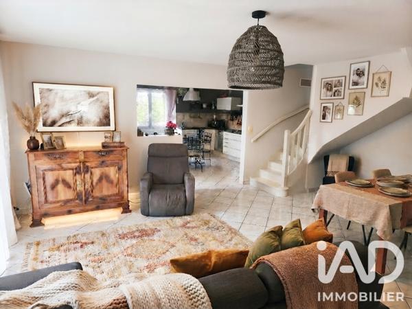 Maison à vendre 8 pièces 225 m² Bellevigne-les-Châteaux