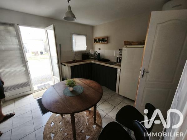 Maison à vendre 8 pièces 225 m² Bellevigne-les-Châteaux