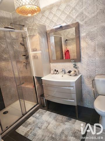Maison à vendre 8 pièces 225 m² Bellevigne-les-Châteaux