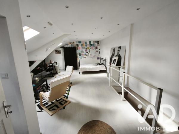 Maison à vendre 8 pièces 225 m² Bellevigne-les-Châteaux