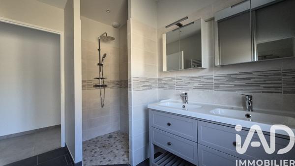 Location maison 5 pièces 96 m² Pineuilh