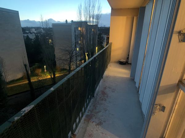 Appartement
                                                                                                                                                                                                                                                                                                                        2 pièce(s)                                                                                                                                                                                                          1 chambre(s)                                                                                                                                                                                                          58  m²