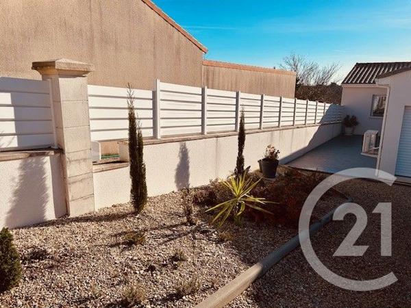 Maison à vendre  4 pièces - 87 m2 CHAMPNIERS - 16