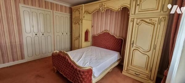 LA GUERCHE DE BGNE - Plein-Centre - Vaste maison avec terrain