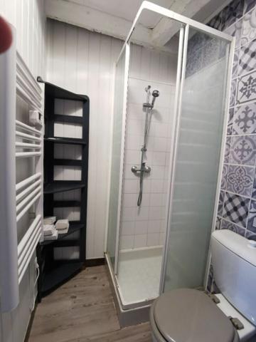 Immeuble à vendre    4 pièces •  Terrasson-Lavilledieu