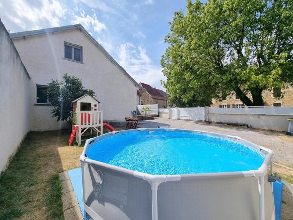 Maison familiale 110 m² 3 chambres et jardin clos