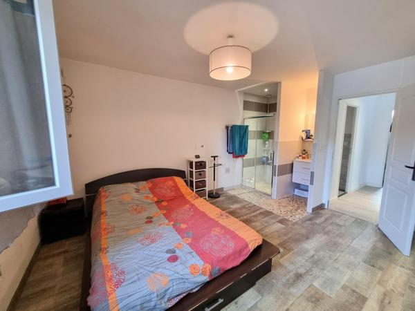 Maison familiale 110 m² 3 chambres et jardin clos
