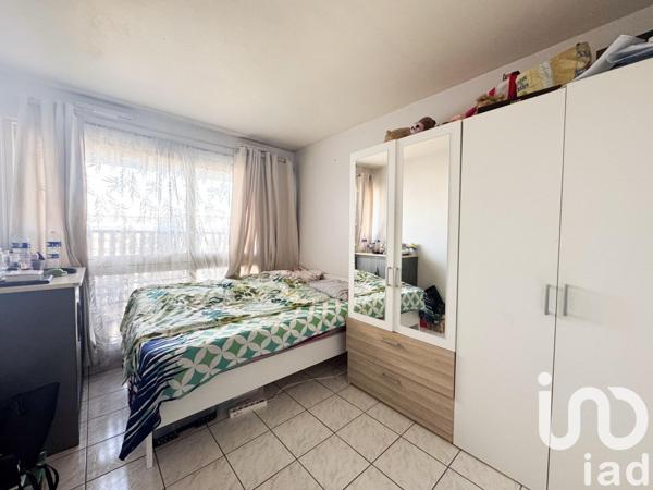 Appartement 4 pièces de 66 m² à Grigny (91350)