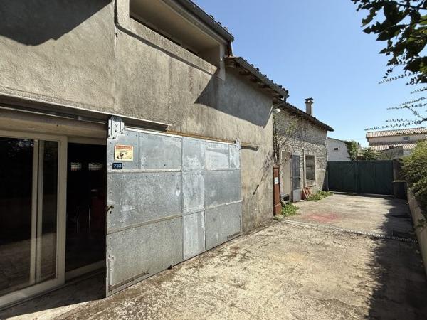 Maison maison de bourg Semussac 84 m²