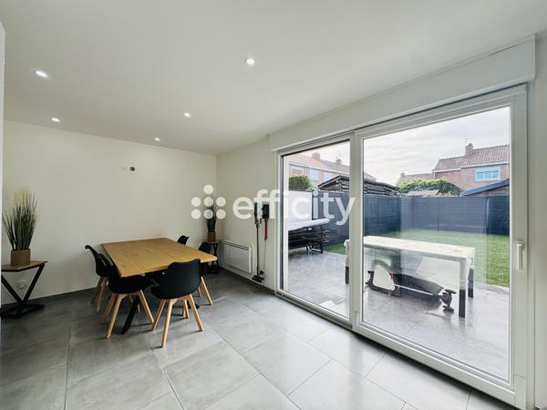 Maison 6 pièces - 104 m² Exclusivité efficity