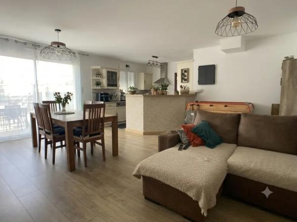 Maison 3 chambres prête à vivre, idéalement située à Givrand