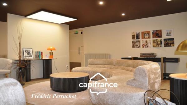 Auvergne – France. A vendre murs commerciaux emplacement 1 Bis - Local 485 m2- Centre-ville d’une métropole dynamique.