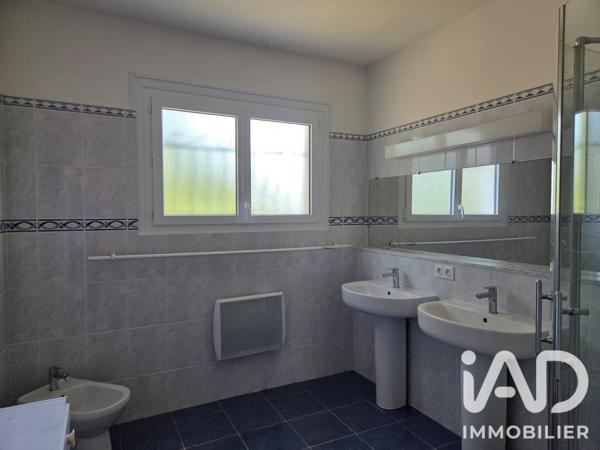 Maison à vendre 8 pièces 241 m² Mornac