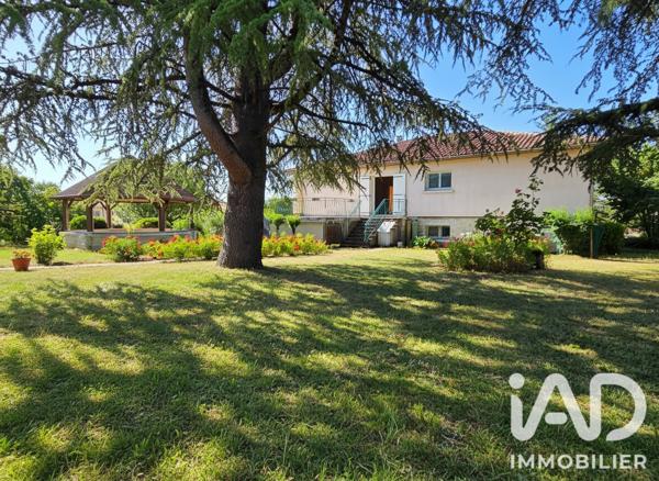 Maison à vendre 8 pièces 241 m² Mornac