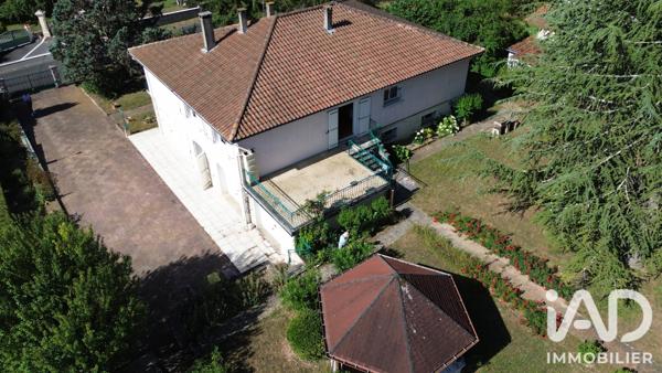 Maison à vendre 8 pièces 241 m² Mornac