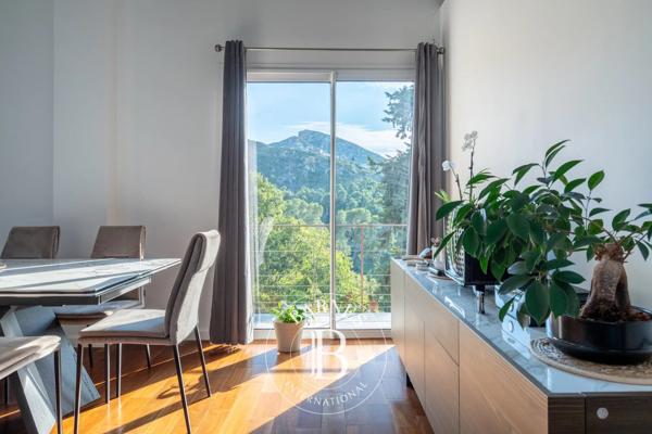 Marseille 9ème, Maison 6 Chambres -  260 m² à vendre
