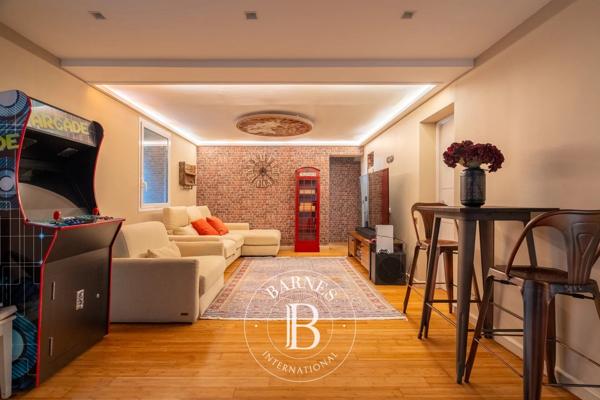 Marseille 9ème, Maison 6 Chambres -  260 m² à vendre