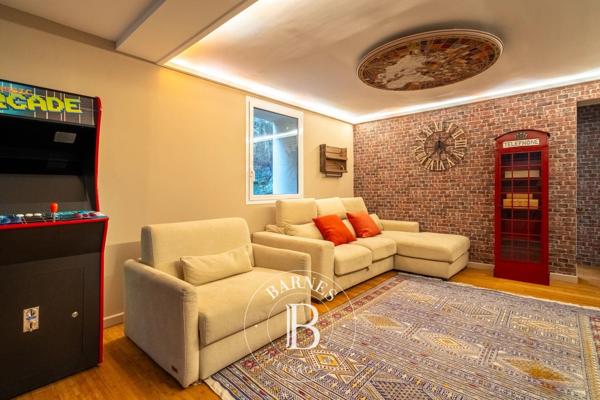 Marseille 9ème, Maison 6 Chambres -  260 m² à vendre