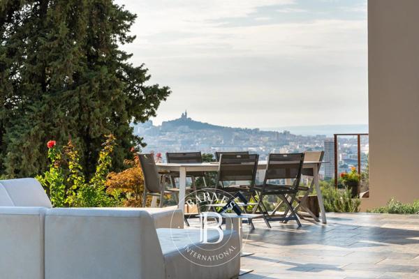 Marseille 9ème, Maison 6 Chambres -  260 m² à vendre