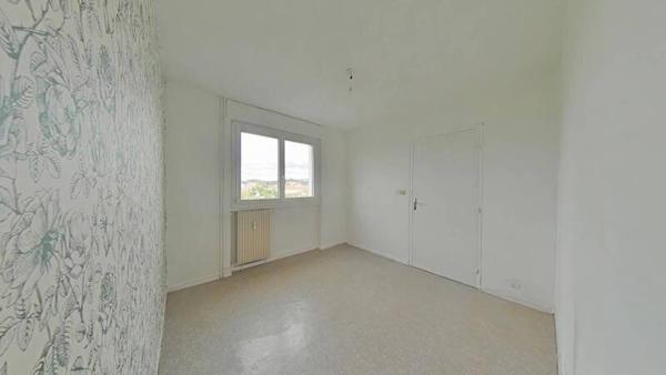Appartement 2 pièces                                        - 42000 Saint-Étienne Réf : 12605
