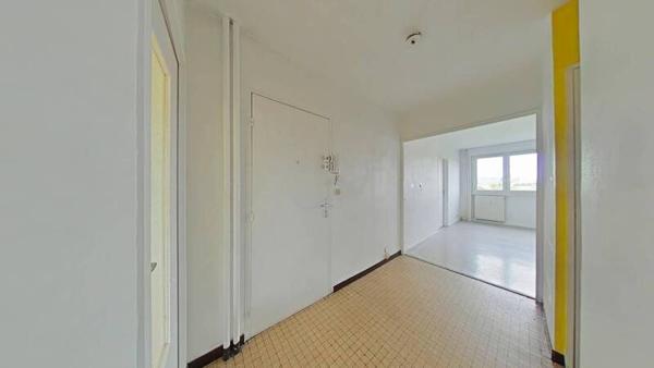 Appartement 2 pièces                                        - 42000 Saint-Étienne Réf : 12605