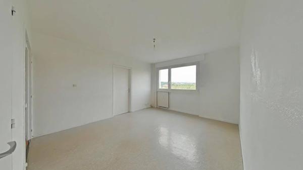 Appartement 2 pièces                                        - 42000 Saint-Étienne Réf : 12605