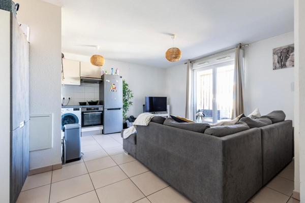 IDEAL INVESTISSEUR : CHARMANT APPARTEMENT TYPE T3 - EYSINES