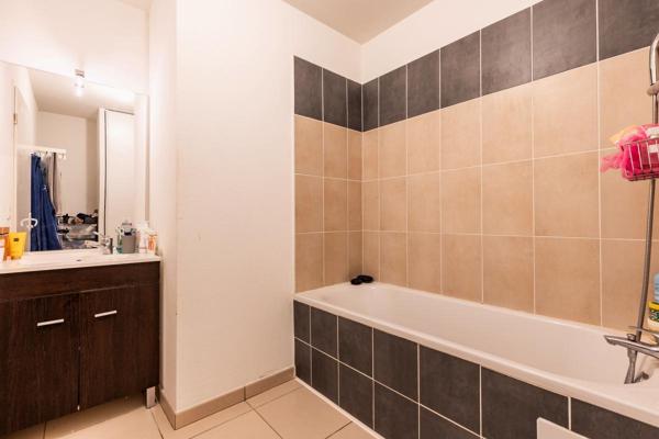 IDEAL INVESTISSEUR : CHARMANT APPARTEMENT TYPE T3 - EYSINES