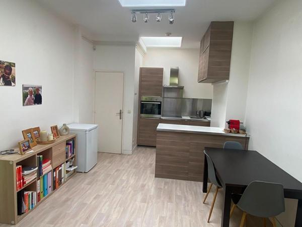 A LOUER : T2 à LILLE • Nationale/solferino • 835 € CC • Réf. G142-06