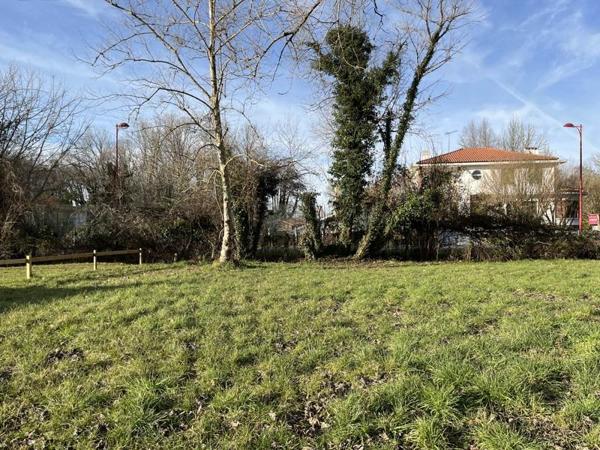 Terrain à vendre |  Labouheyre |  698 m²