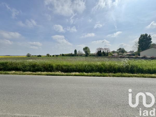 Terrain à vendre 1 414 m² Champigny en Rochereau
