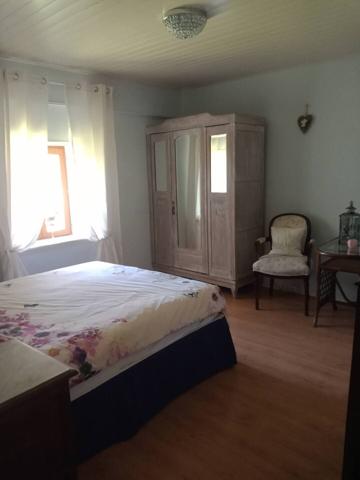 Belle maison entièrement rénovée et petite maison à rénover