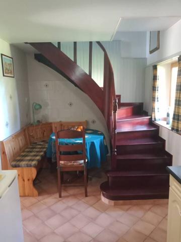 Belle maison entièrement rénovée et petite maison à rénover