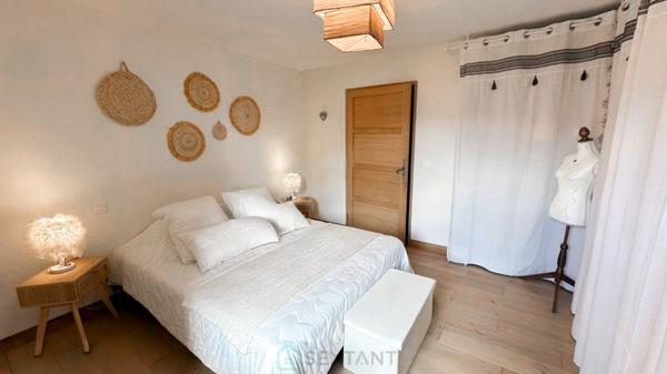 Elégant ensemble immobilier au coeur du parc naturel du Périgord vert.