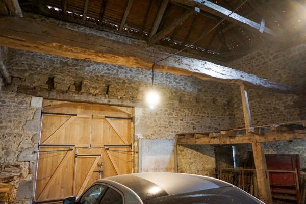 Elégant ensemble immobilier au coeur du parc naturel du Périgord vert.