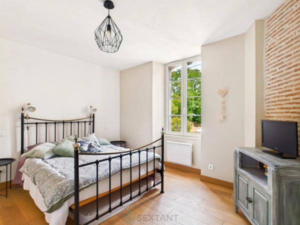 Elégant ensemble immobilier au coeur du parc naturel du Périgord vert.