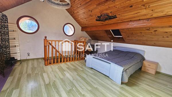 Maison rénovée avec piscine à Brison-Saint-Innocent