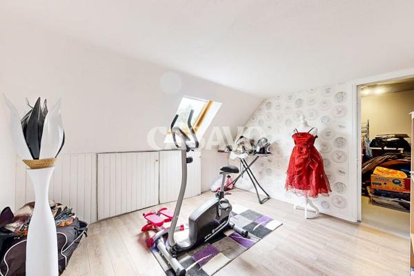 Vente Maison 7 pièces de 110m² - 77100 Nanteuil-lès-Meaux