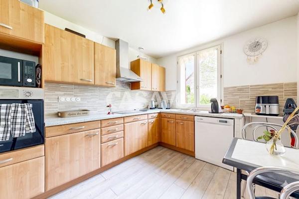 Vente Maison 7 pièces de 110m² - 77100 Nanteuil-lès-Meaux